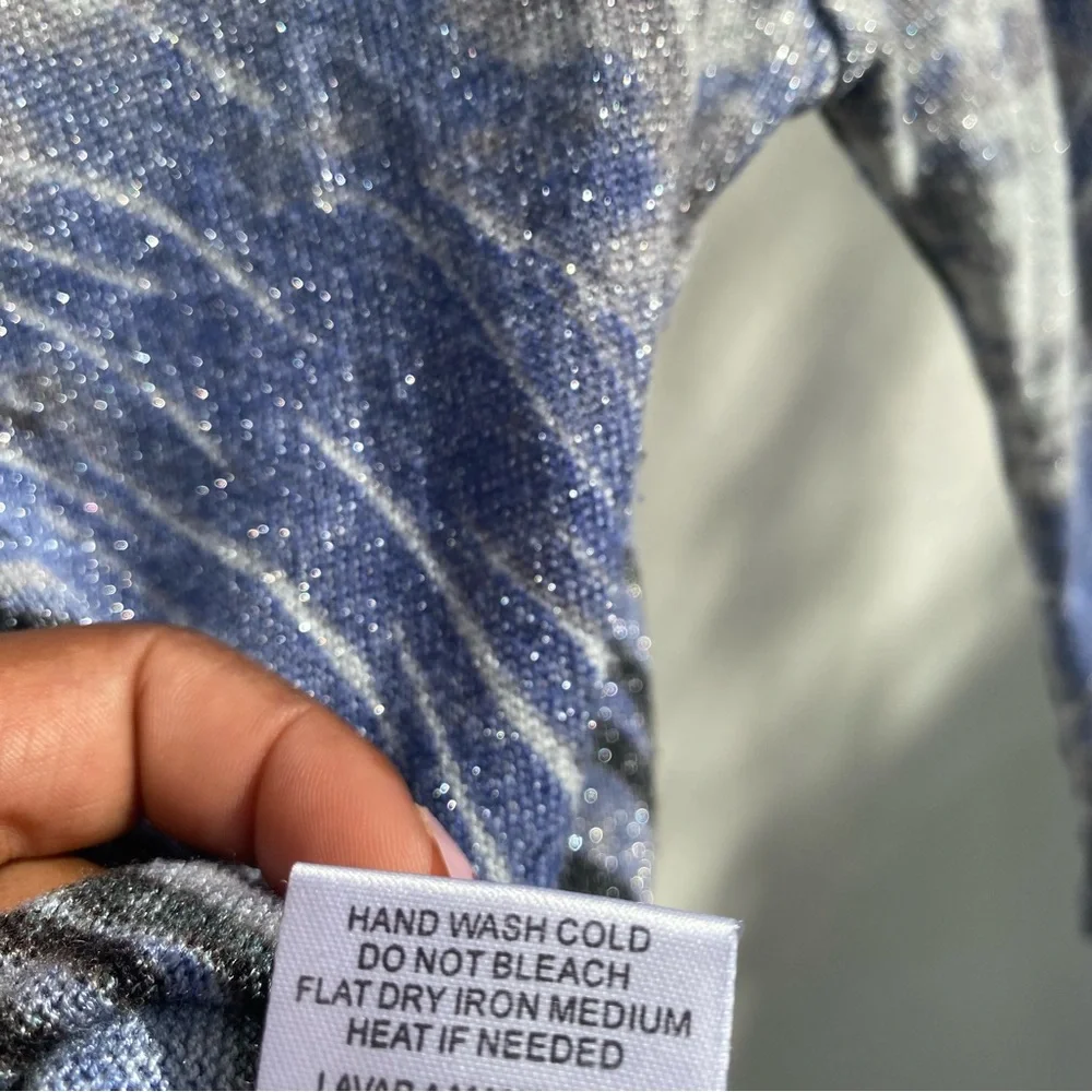 Y2K Silver & Blue Glitter Mixed Animal Print Cardigan Size Small - Picture 6 of 6